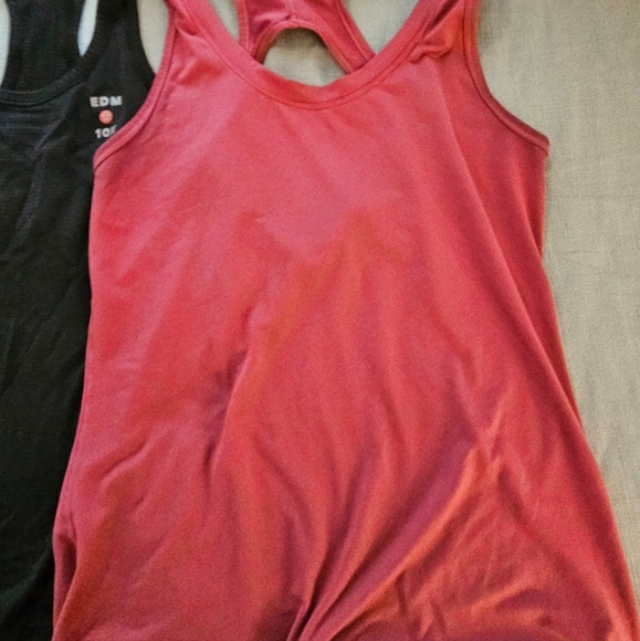 Lululemon Athleta bundle 3 tank tops sz Small - Picture 5 of 9